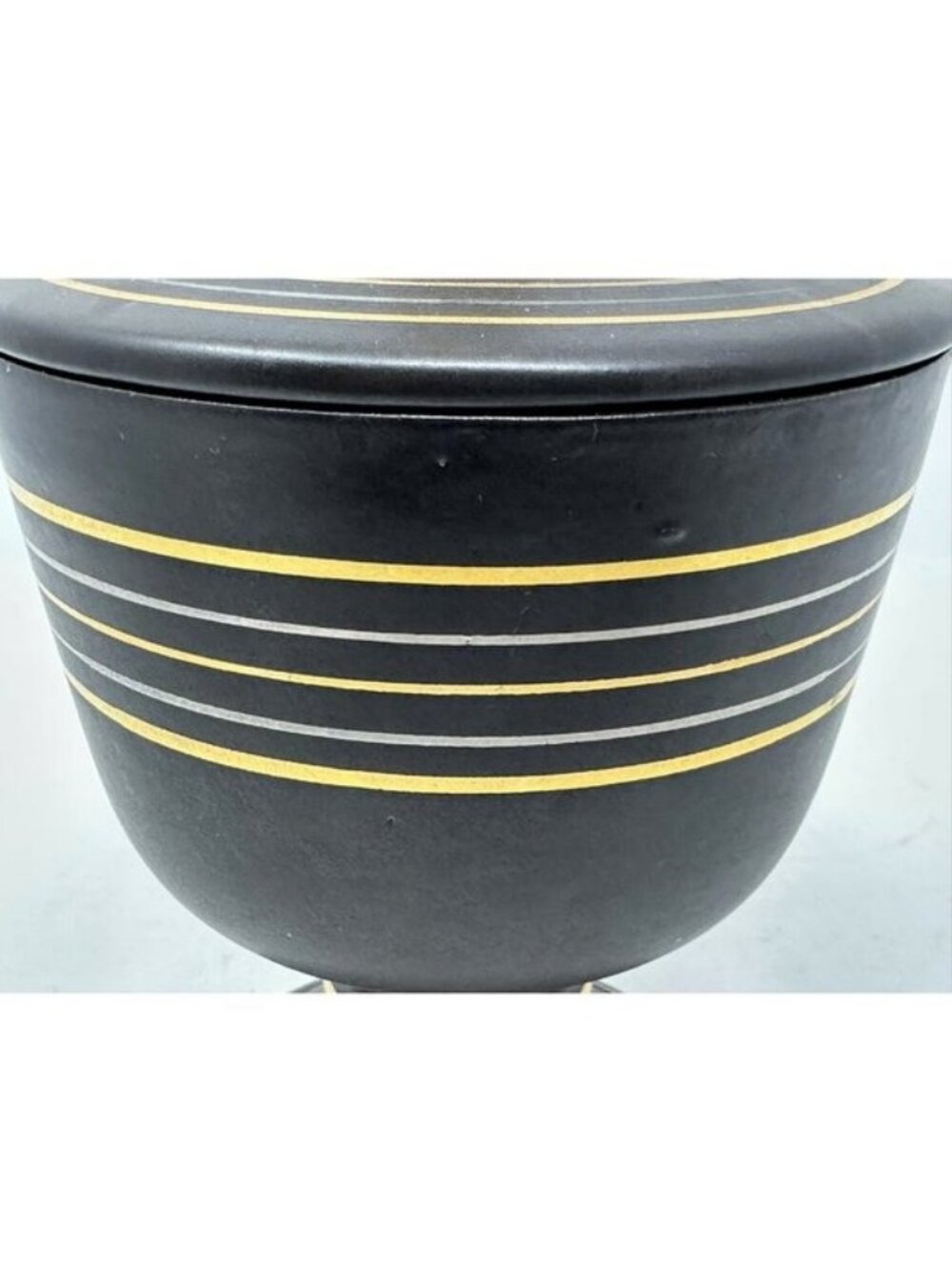 Vtg VEE JACKSON CALIFORNIA 10" URN w/ FINIAL LID Black/Brown Gold Silver Lines - Picture 11 of 13